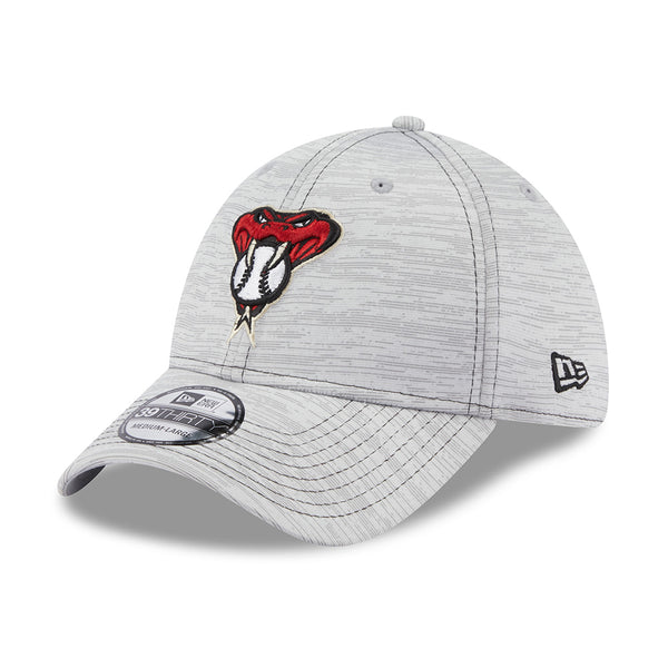 Mitchell & Ness Atlanta Braves Cooperstown MLB Evergreen Trucker Snapback  Hat Cap - Off White
