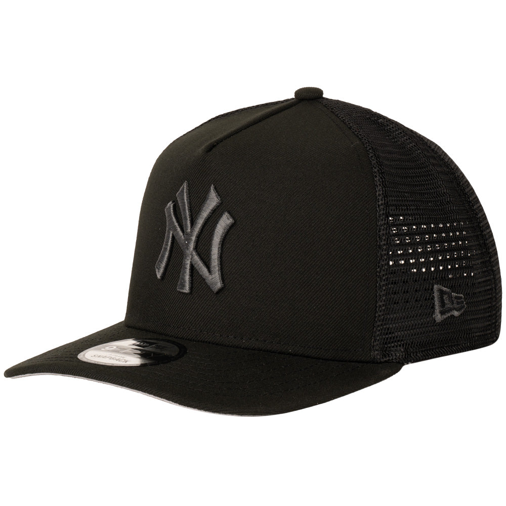 MLB New York Yankees New Era Black Pearl A-Frame 9FIFTY Trucker Snapback Hat