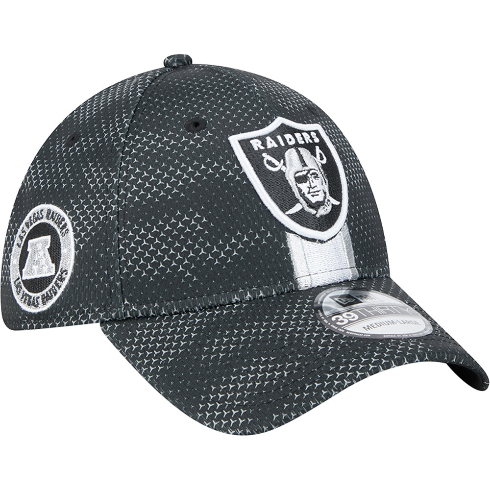 NFL Las Vegas Raiders New Era 2024/25 Sideline 39THIRTY Flex Fit Hat