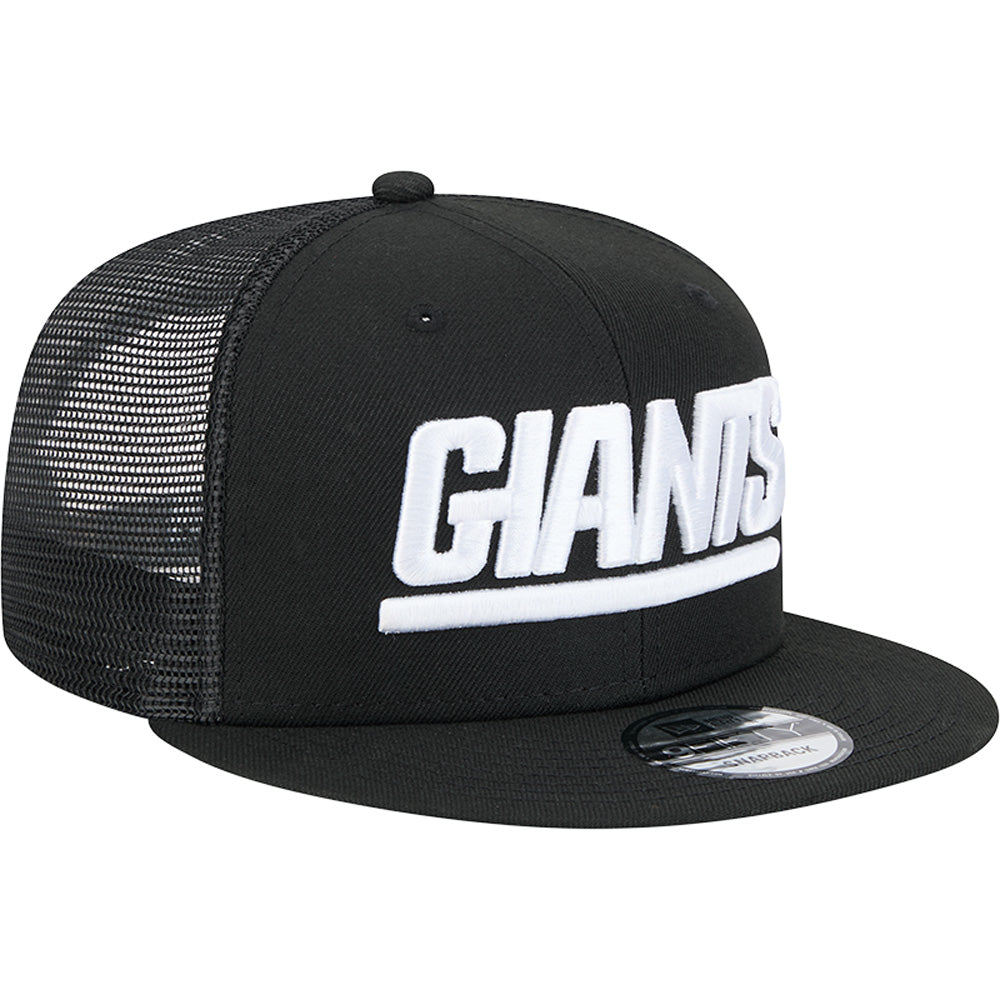 NFL New York Giants New Era Black &amp; White Trucker 9FIFTY Snapback