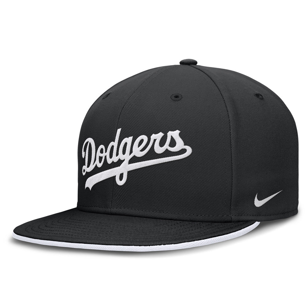 MLB Los Angeles Dodgers Nike Black &amp; White True Structured Fitted Hat