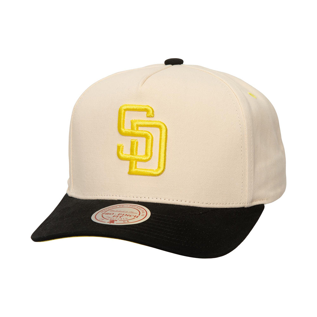 MLB San Diego Padres Mitchell &amp; Ness Overspray Pro Snapback