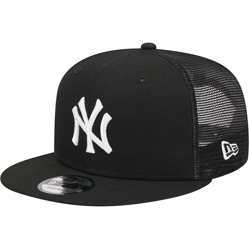 MLB New York Yankees New Era Black &amp; White Trucker 9FIFTY Snapback