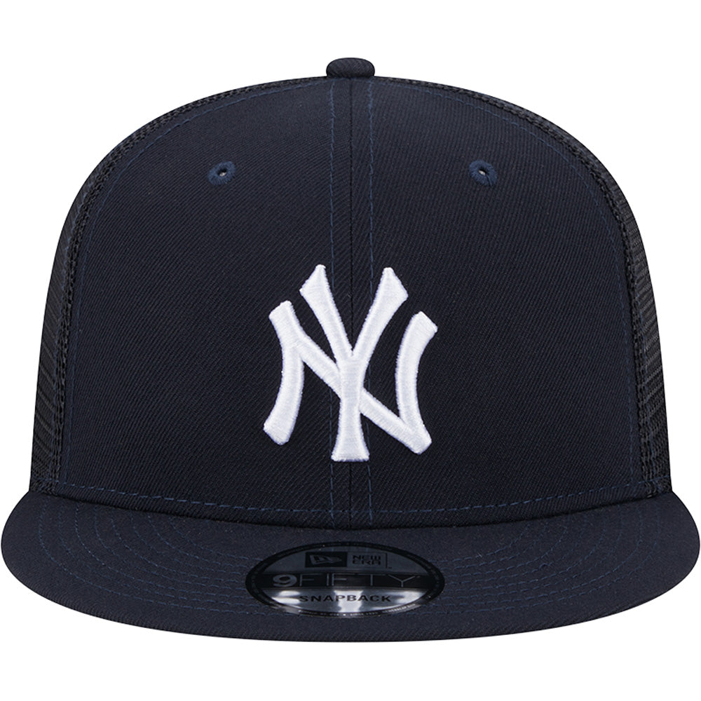 MLB New York Yankees New Era Trucker 9FIFTY Snapback