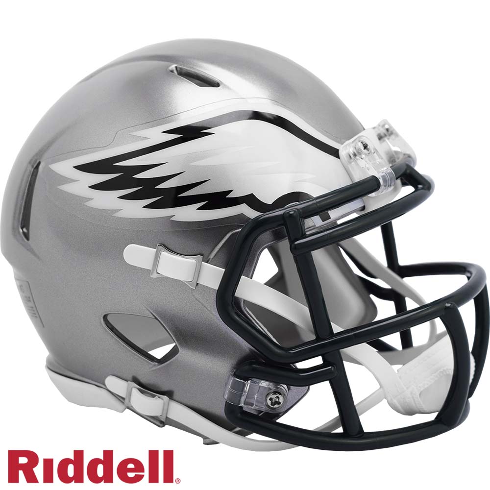 Check out this Riddell Flash alternate Steelers helmet