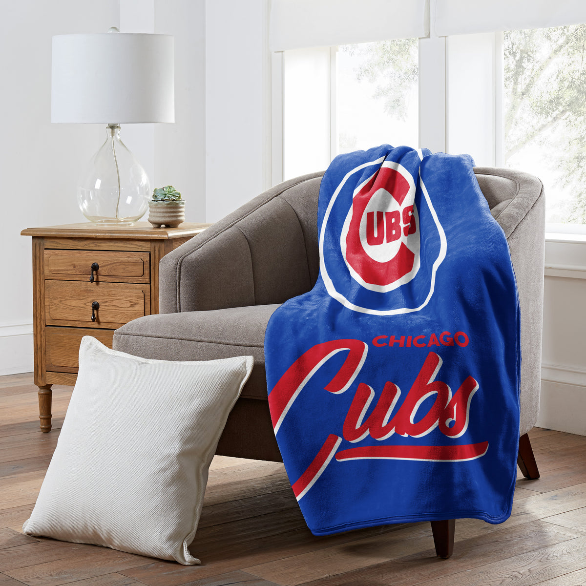 MLB Chicago Cubs Northwest Signature Raschel Blanket